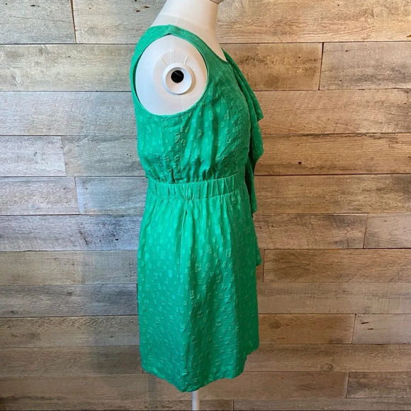 Cynthia Steffe women’s green 100% silk ruffled dress in size 2 - Picture 4 of 8